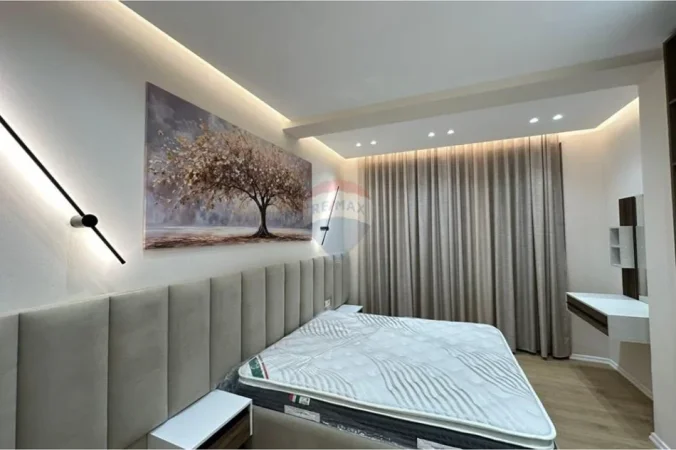 Tirane, jepet me qera apartament 2+1 , 104 m² 1.800 € (Mine Peza, ne pallat te ri.)
