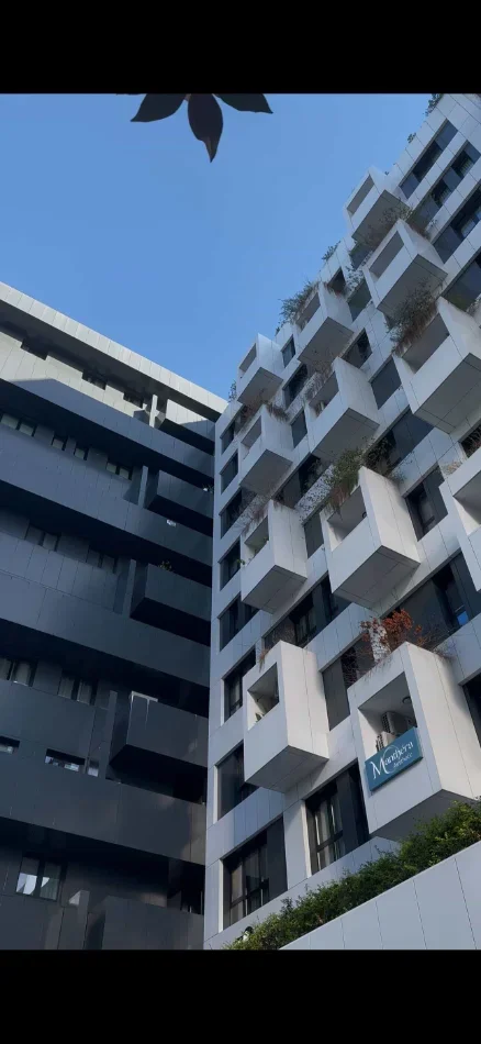 Tirane, shitet apartament 3+1+Ballkon Kati 10, 126 m² 400.000 € (Square 21)