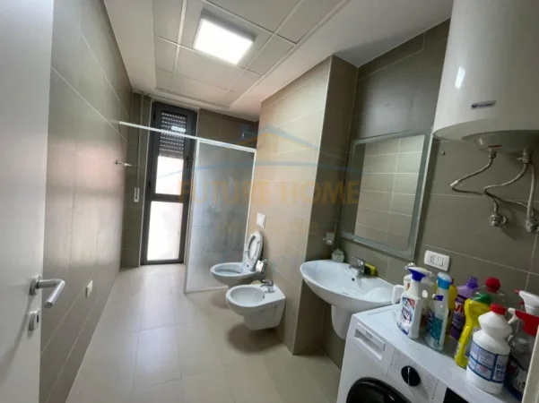 Tirane, jepet me qera apartament 2+1 Kati 3, 94 m² 750 € (DON BOSKO)