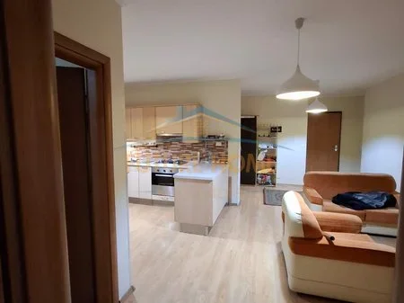 Tirane, shitet apartament 2+1 Kati 5, 94 m² 143.000 € 