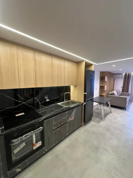 Tirane, shitet apartament duplex 1+1 , 73 m² 119.000 € (Rruga e Kavajes)