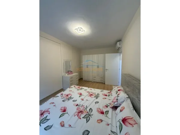 Tirane, jepet me qera apartament 1+1 Kati 2, 56 m² 720 € (Rruga Dervish Hekali, Shkolla e Kuqe, Tiranë)