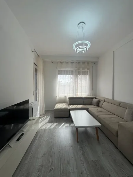 Tirane, shitet apartament 2+1 Kati 1, 86 m² 191.000 € (Residenca Henke perball Spitalit Amerikan 3)