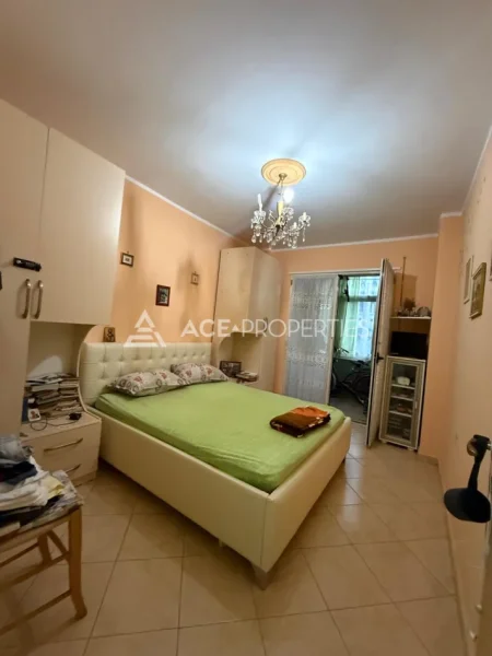 Durres, shitet apartament 2+1 Kati 4, 265.000 € (durres vollga)