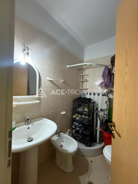 Durres, shitet apartament 2+1 Kati 4, 265.000 € (durres vollga)