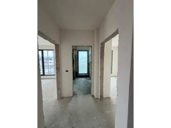Tirane, shitet apartament 2+1+2 Kati 8, 100 m² 271.890 € (WHITE TOWER RESIDENCE , Komuna e Parisit)