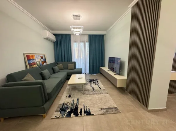 Tirane, jepet me qera apartament 2+1+Ballkon Kati 6, 100 m² 800 € (bulevardi i ri)