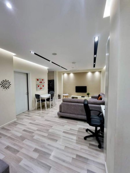 Tirane, shes apartament 2+1+A+BLK Kati 6, 94.6 m² 152.000 Euro (Shitet Ish Tregu Elektrik (Rruga Todi Shkurti))