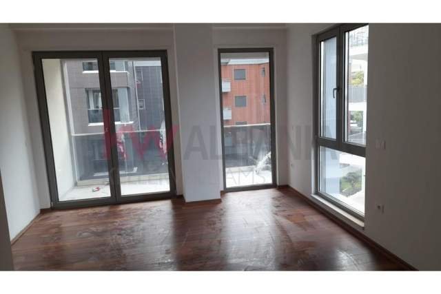 Tirane, jepet me qera apartament 1+1 Kati 2, 68 m² 700 Euro (Prane qendres)