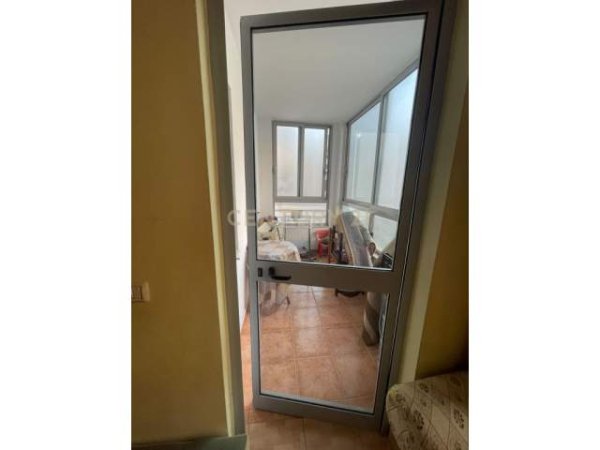 Tirane, shitet apartament 2+1+BLK Kati 4, 115 m² 115.000 Euro (NE ZONEN E FRESKUT,PERBALLE SHKOLLES QESARAK)