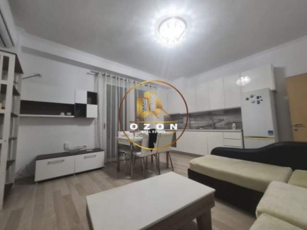 Tirane, jepet me qera apartament 1+1+A+BLK Kati 1, 88 m² 500 Euro (KODRA E DIELLIT)