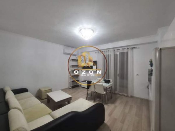 Tirane, jepet me qera apartament 1+1+A+BLK Kati 1, 88 m² 500 Euro (KODRA E DIELLIT)