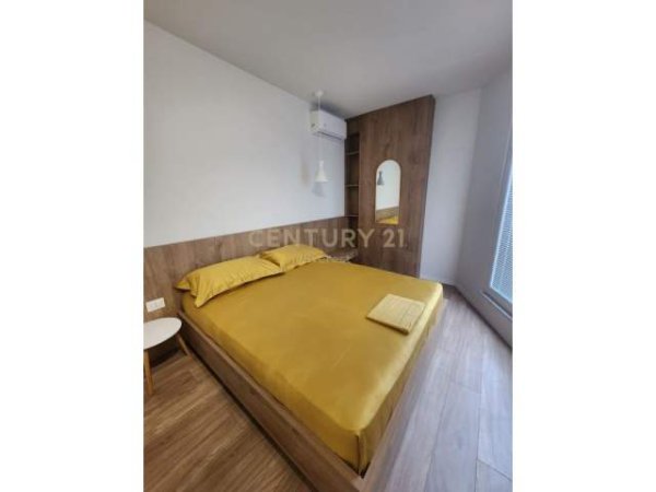 Tirane, jepet me qera apartament 2+1+BLK Kati 8, 97 m² 900 Euro (21 DHJETORI)