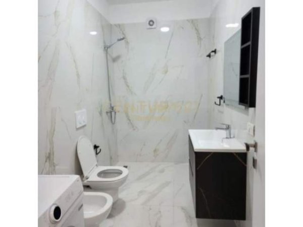 Tirane, jepet me qera apartament 1+1+BLK Kati 5, 75 m² 500 Euro (Teodor Keko)