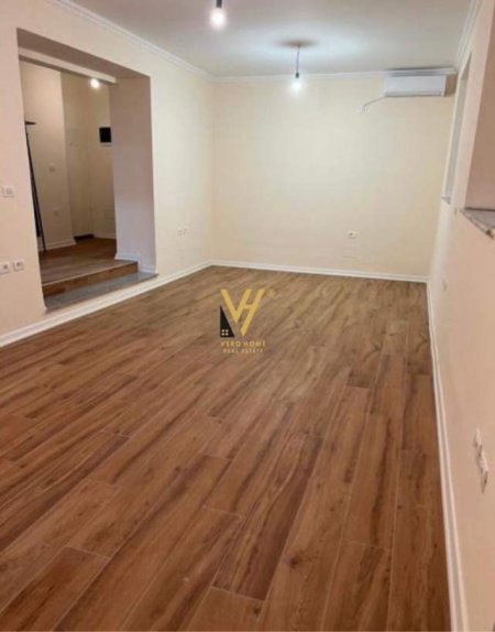 Tirane, shitet apartament 1+1 Kati 0, 84 m² 250.000 Euro (RRUGA E DURRESIT)