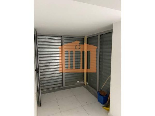 Durres, shitet apartament Kati 0, 19 m² 48.000 Euro (pavarsia)