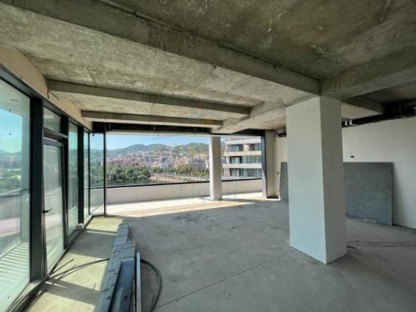 Tirane, shitet apartament Kati 0, 200 m² 560.000 Euro (Lake View Residence, Godina A)
