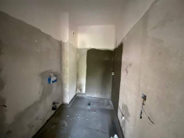 Tirane, shitet apartament Kati 1, 115 m² 144.000 Euro (Fusha e Aviacionit)