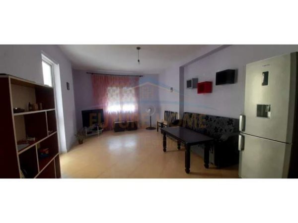 Durres, shitet apartament Kati 3, 76 m² 62.000 Euro (Glaukia)