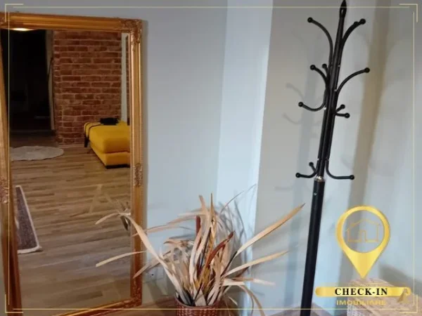 Tirane, jepet me qera apartament 1+1+Aneks Kati 3, 57 m² 555 € (Rruga Ali Pashe Gucia)