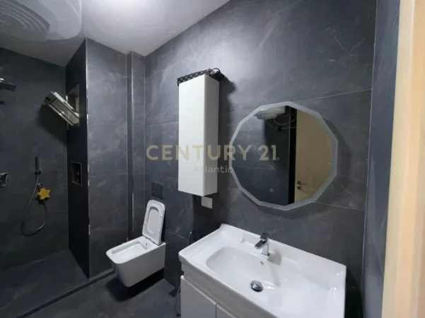 Durres, jepet me qera apartament 1+1 Kati 3, 63 m² 500 € (Shkembi Kavajes, Durres)