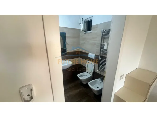 Tirane, shitet apartament 2+1 Kati 2, 128 m² 175.000 € (Unaza e re)