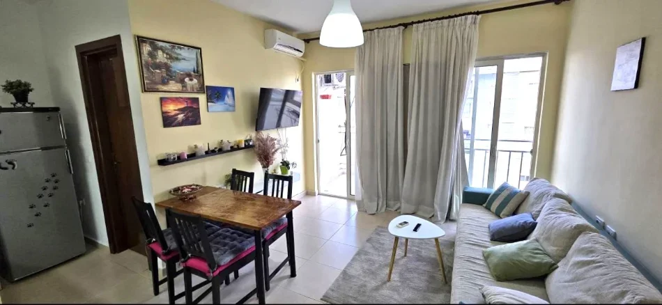 🏠 Jepet me Qira Apartament 1+1 tek Ish Fusha e Aviacionit, 450 Euro