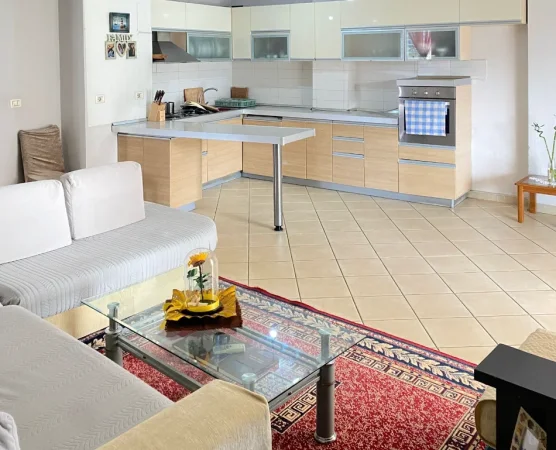 Tirane, shitet apartament 2+1+Aneks+Ballkon Kati 4, 157 m² 190.000 € (Prane Ozonit rrethrrotullimi Astir)