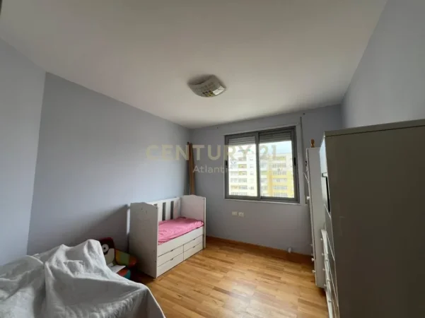 Durres, shitet apartament 2+1 , 106 m² 120.000 € (Ish URT,Durres)