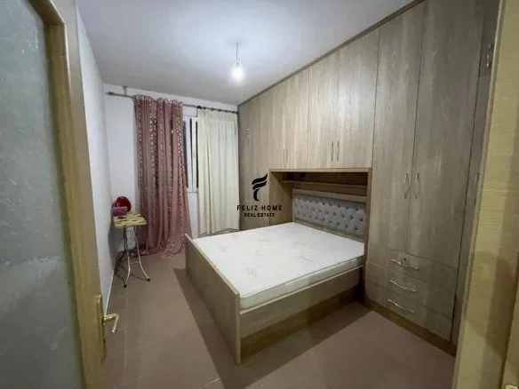 Tirane, jepet me qera apartament 1+1 Kati 7, 60 m² 420 € (ASTIR)