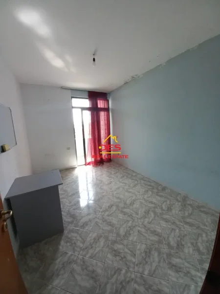 Vlore, shitet apartament 2+1+Ballkon Kati 5, 78 m² 107.999 € (RRUGA RAKIP MALILE, VLORË)