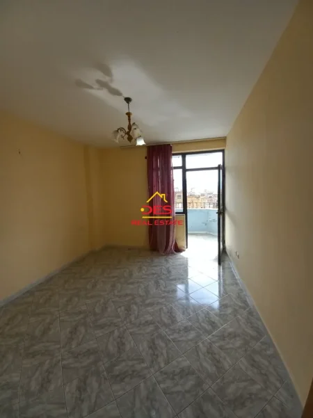 Vlore, shitet apartament 2+1+Ballkon Kati 5, 78 m² 107.999 € (RRUGA RAKIP MALILE, VLORË)