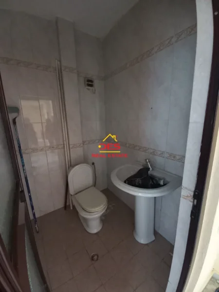 Vlore, shitet apartament 2+1+Ballkon Kati 5, 78 m² 107.999 € (RRUGA RAKIP MALILE, VLORË)
