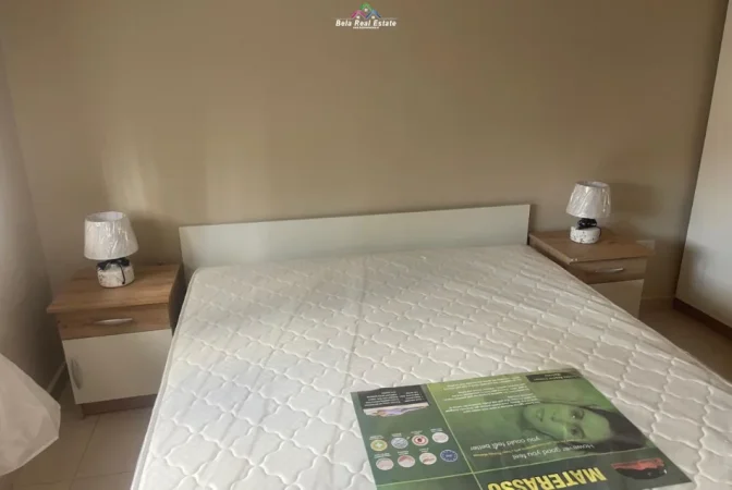 Tirane, jepet me qera apartament 1+1 Kati 2, 70 m² 430 € (Bulevardi Bajram Curri)