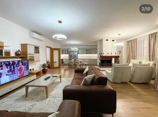 Tirane, jepet me qera apartament 3+1 Kati 4, 220 m² 1.600 € (Komuna e Parisit)