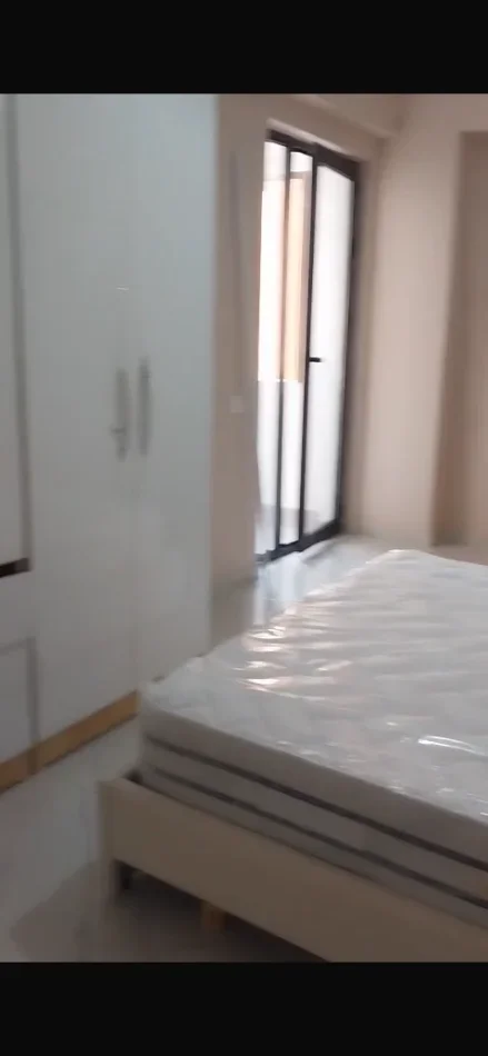 Tirane, jepet me qera 2+1+Ballkon , 105 m² 600 € 