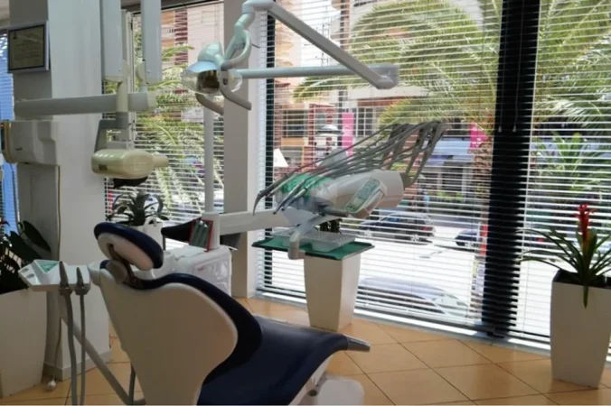 Tirane, jepet me qera ambjent biznesi , 70 m² 1.100 € (jordan misja)