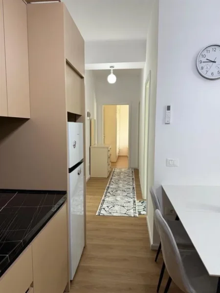 Tirane, jepet me qera apartament 2+1 Kati 7, 75 m² 450 € (Rruga Pasho Hysa)