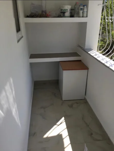 Tirane, jepet me qera apartament 1+1+Ballkon Kati 2, 65 m² 450 €