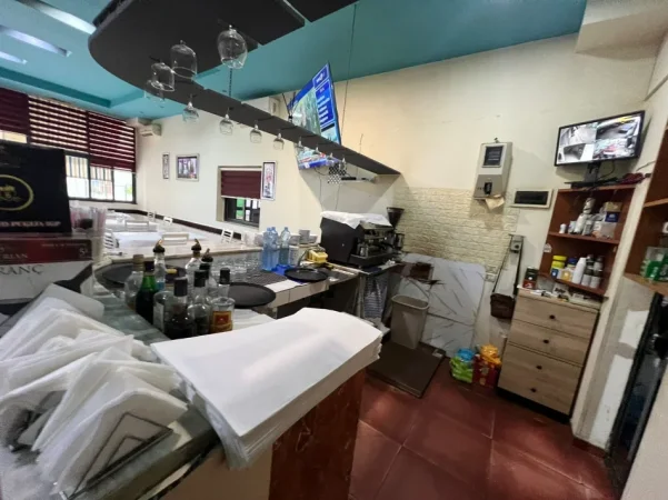 Tirane, jepet me qera lokal Kati 0, 230 m² 830 € (hamdi pepa)