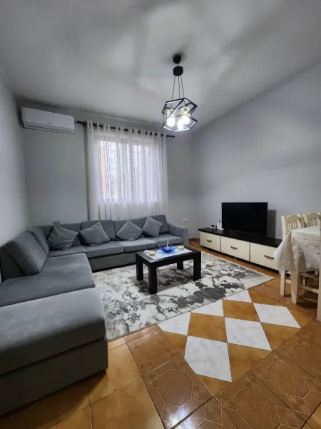 Vile 1 Kateshe ( Ali Dem - Idriz Dollaku ) 2+1 me Oborr, 3 Vende Parkimi | 580€/muaj