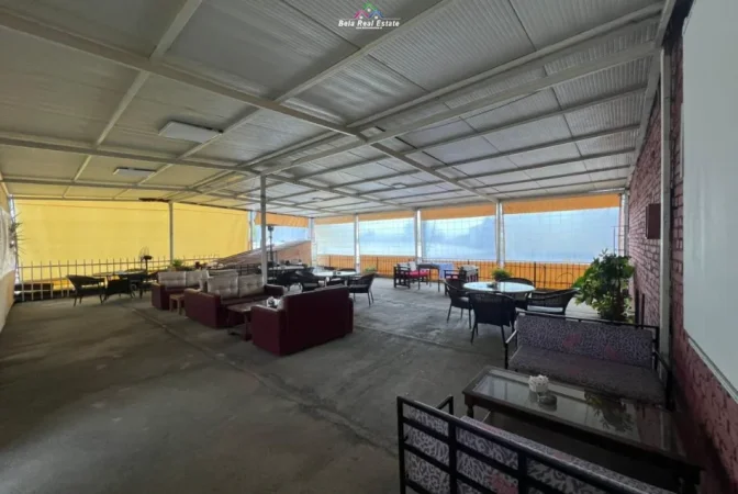 Tirane, jepet me qera bar-kafe Kati 0, 230 m² 830 € (Rruga Hamdi Pepo)