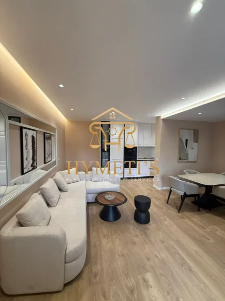 Tirane, shitet apartament 2+1+Ballkon Kati 2, 118 m² 370.000 € (Rruga e Durresit)
