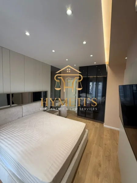 Tirane, shitet apartament 2+1+Ballkon Kati 2, 118 m² 370.000 € (Rruga e Durresit)