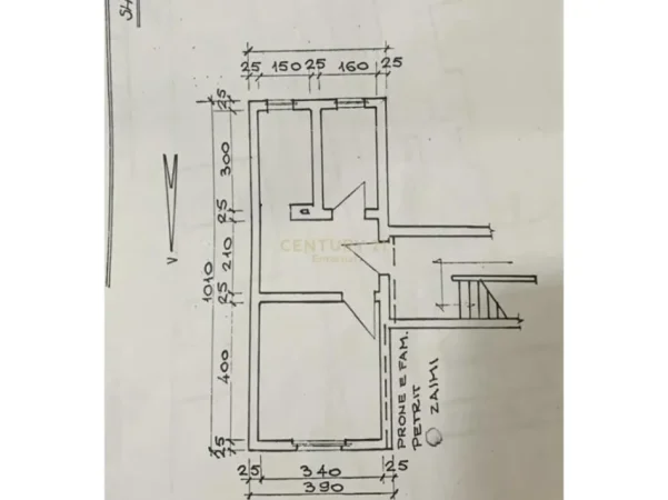 Tirane, shitet ambjent biznesi Kati 0, 34 m² 202.000 € (Tregu cam)