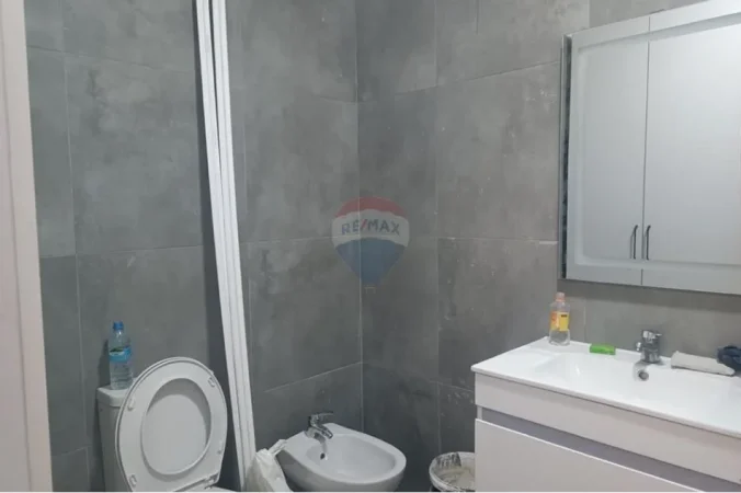 Tirane, shitet apartament , 60 m² 145.000 € 