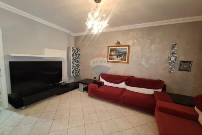 Tirane, shitet apartament , 119 m² 220.000 € 