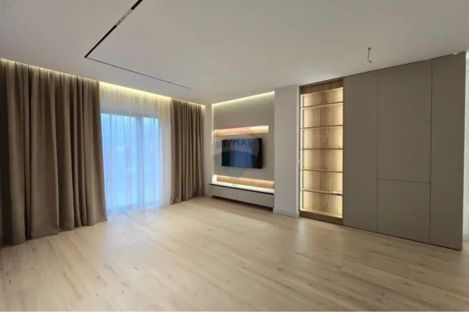 Tirane, shitet apartament , 98 m² 250.000 € 