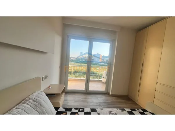 Tirane, shitet apartament Kati 2, 118 m² 175.000 €