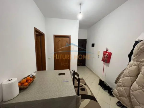 Tirane, shitet apartament Kati 2, 76 m² 160.000 €